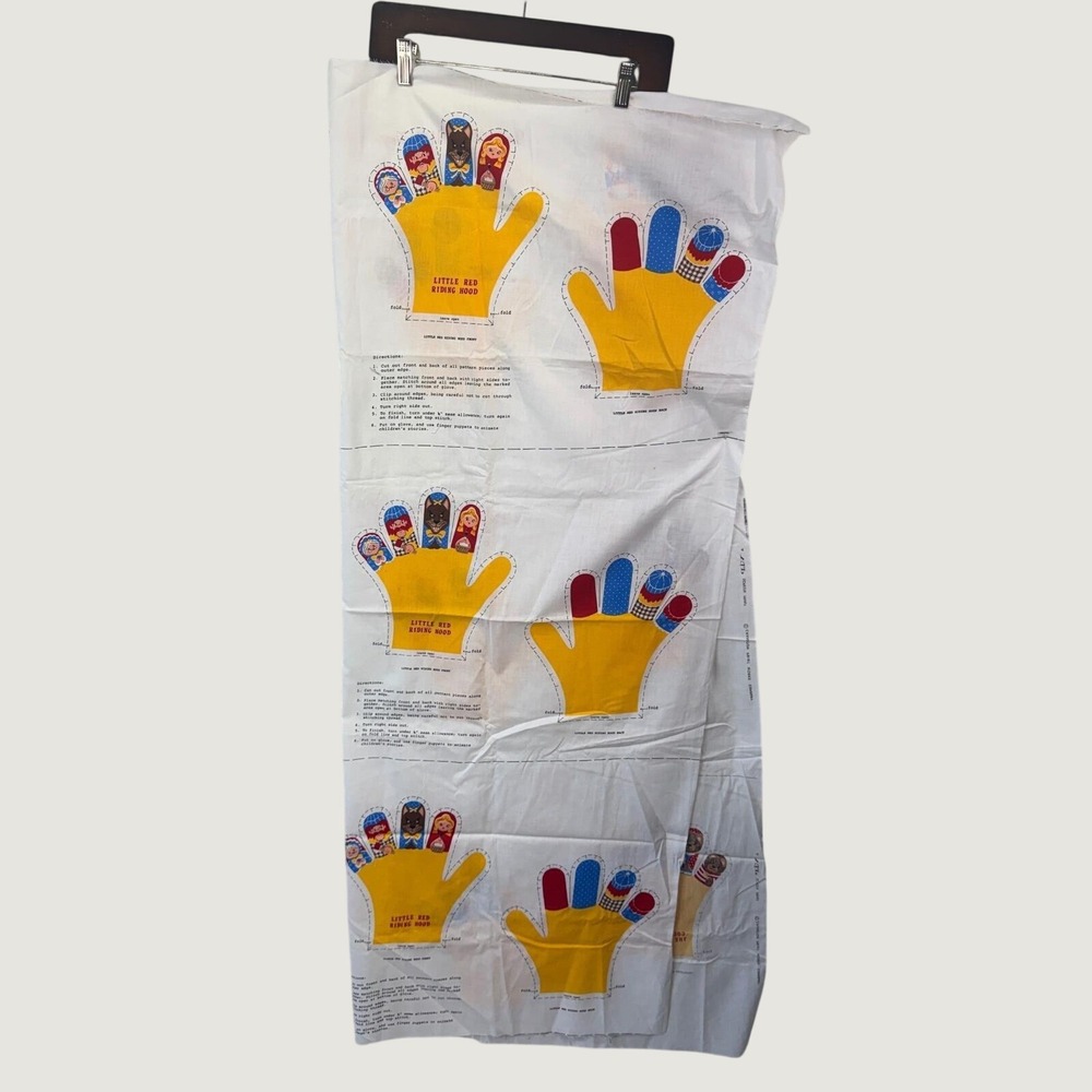 Cranston Print‎ Works Story Gloves Fabric Panel OS White Vintage Finger Puppets